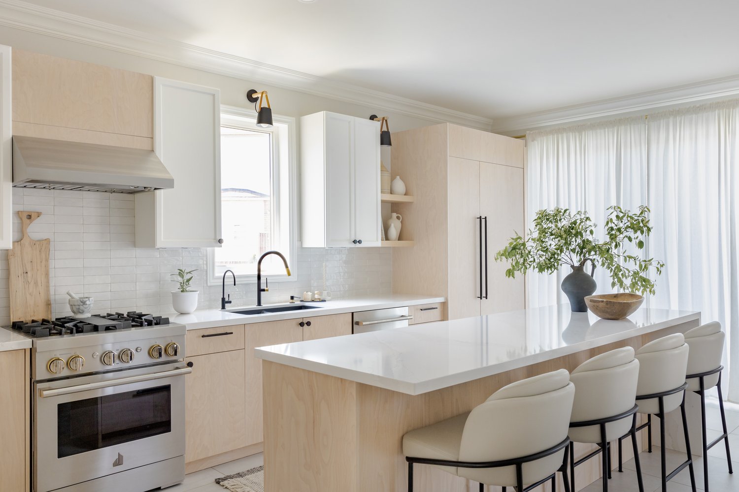 kitchen cabinet refinishing services in london